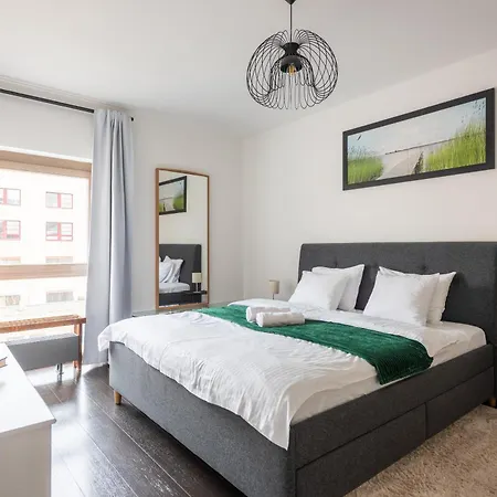 3-room Penthouse With Terrace I Balcony I Metro I Near The Center Apartment *