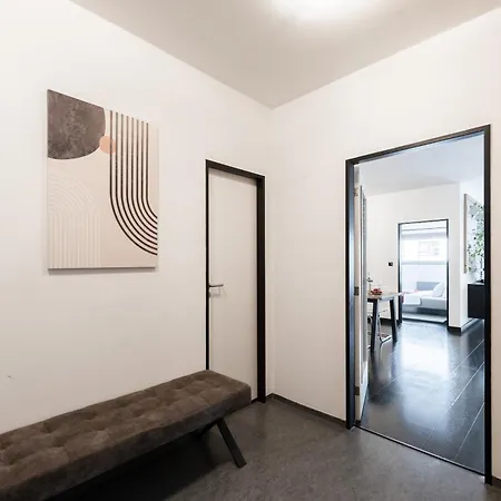 Apartment 3-room Penthouse With Terrace I Balcony I Metro I Near The Center *